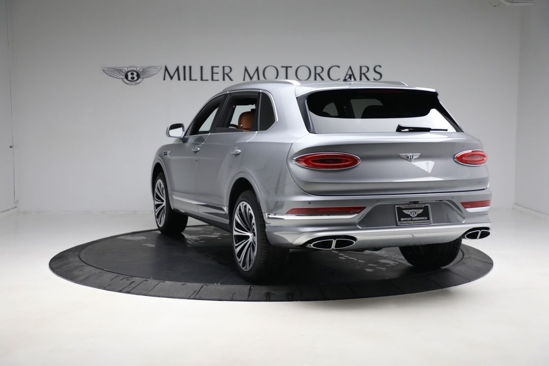2023 Bentley Bentayga EWB