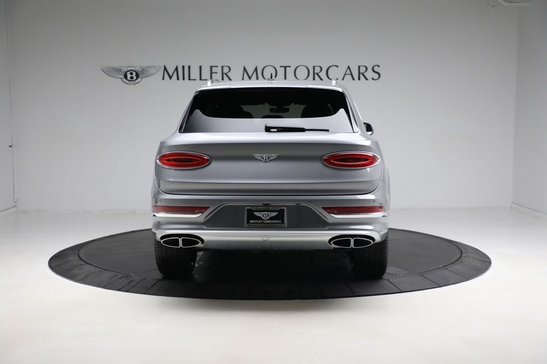 2023 Bentley Bentayga EWB