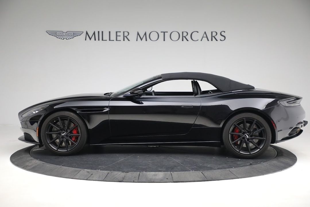 2019 Aston Martin DB11