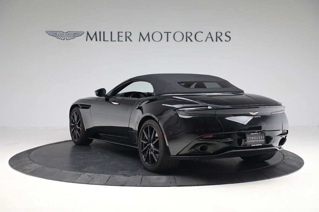 2019 Aston Martin DB11