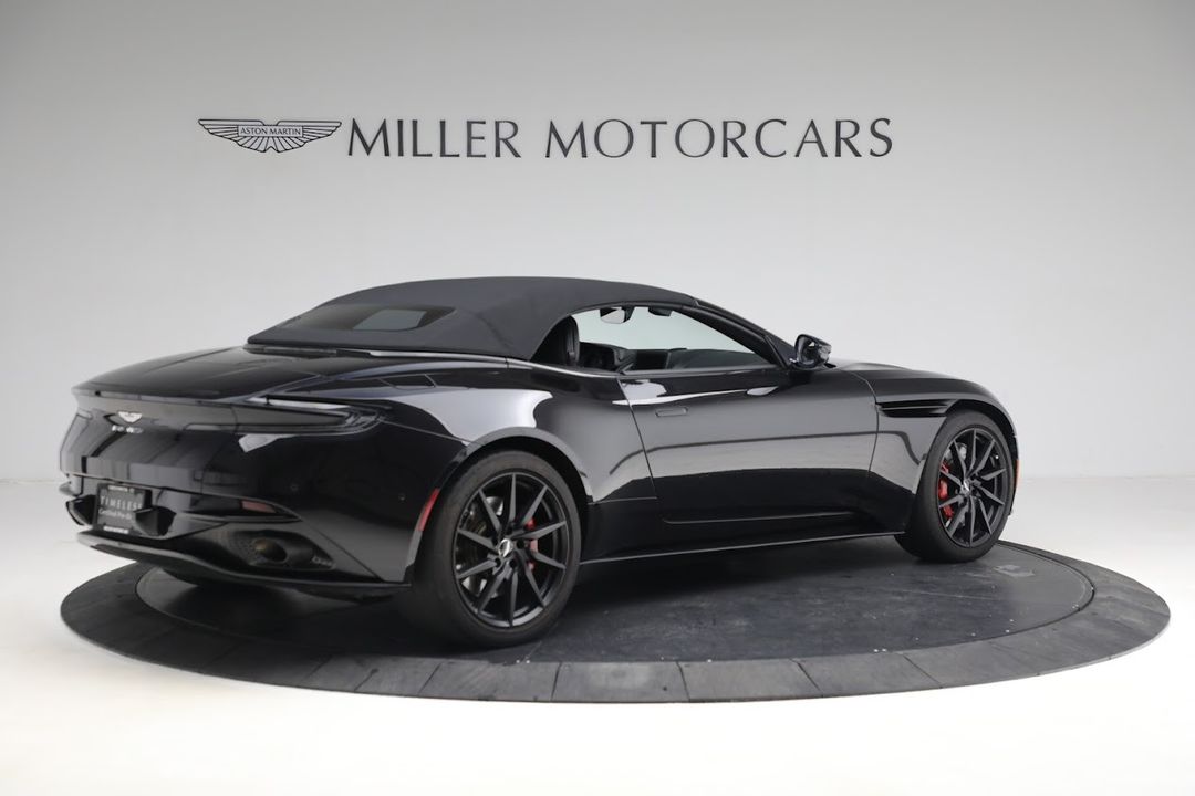 2019 Aston Martin DB11