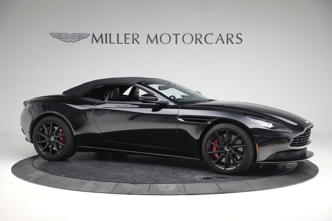 2019 Aston Martin DB11