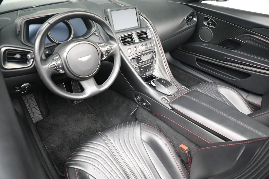 2019 Aston Martin DB11