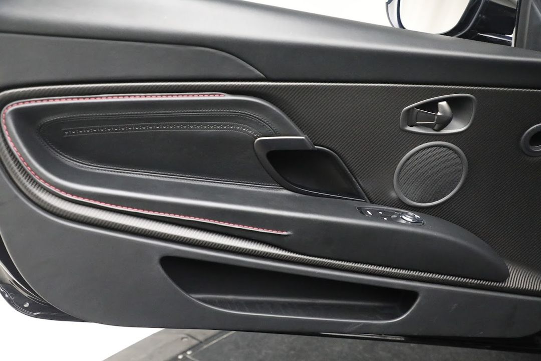2019 Aston Martin DB11