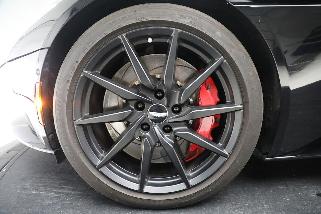 2019 Aston Martin DB11