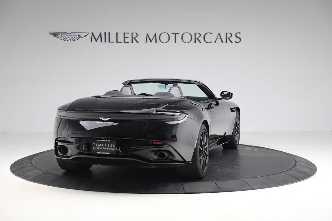 2019 Aston Martin DB11