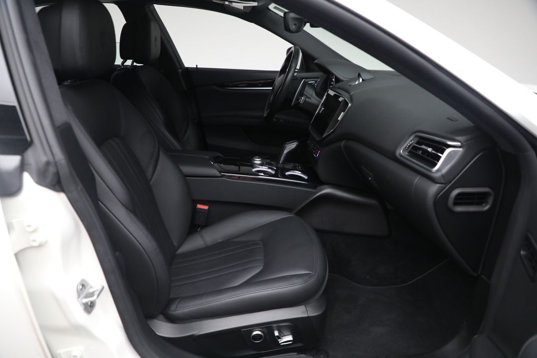 2022 Maserati Ghibli