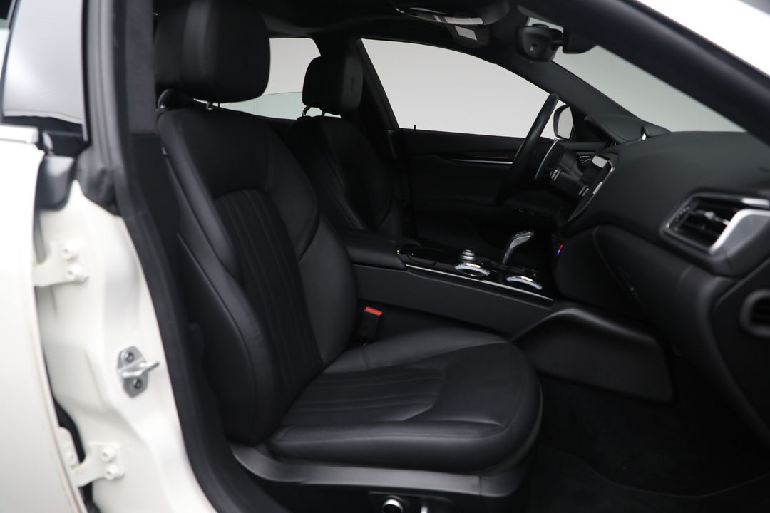 2022 Maserati Ghibli