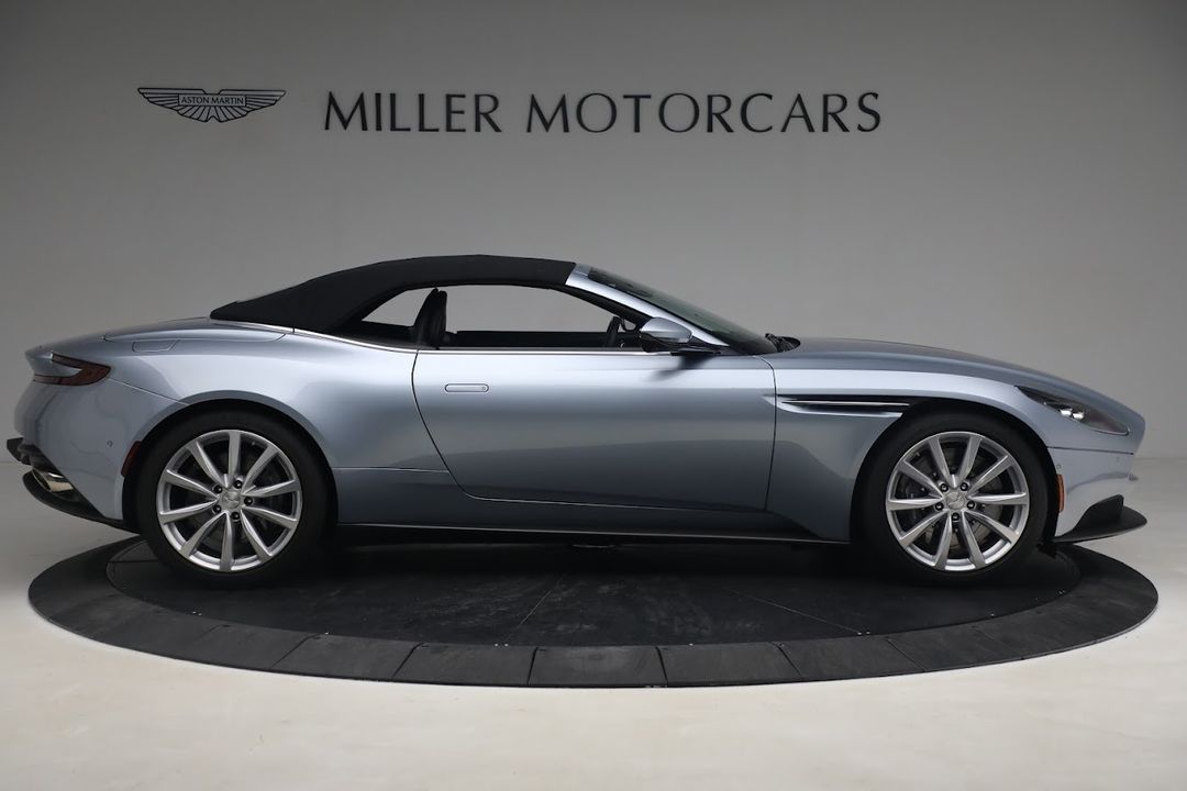 2019 Aston Martin DB11