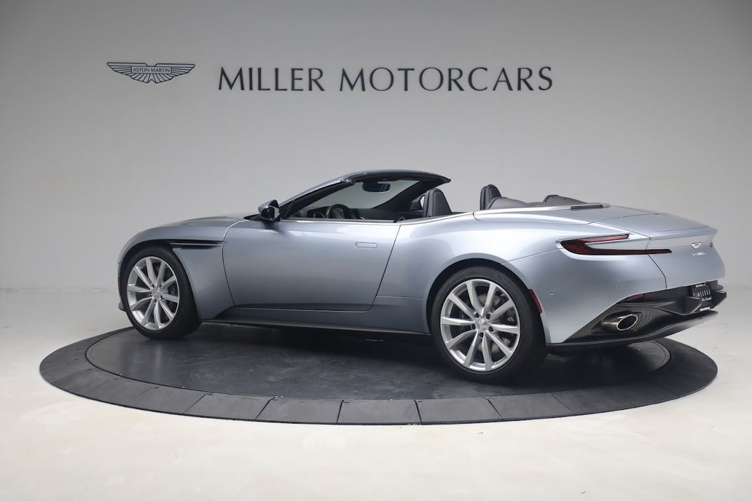 2019 Aston Martin DB11