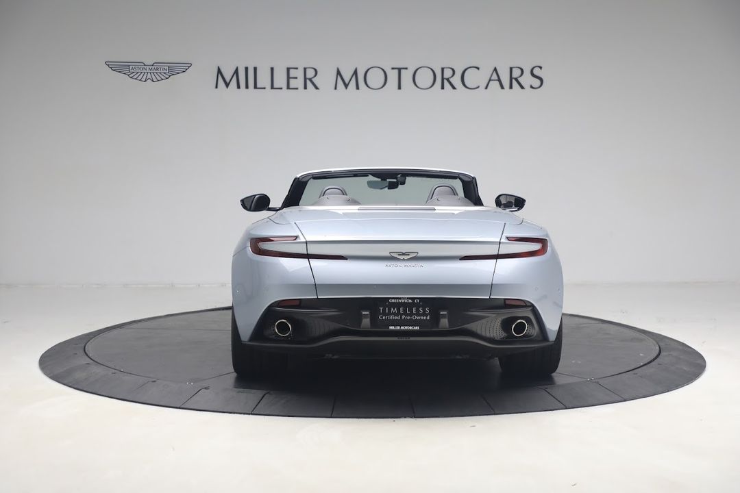 2019 Aston Martin DB11