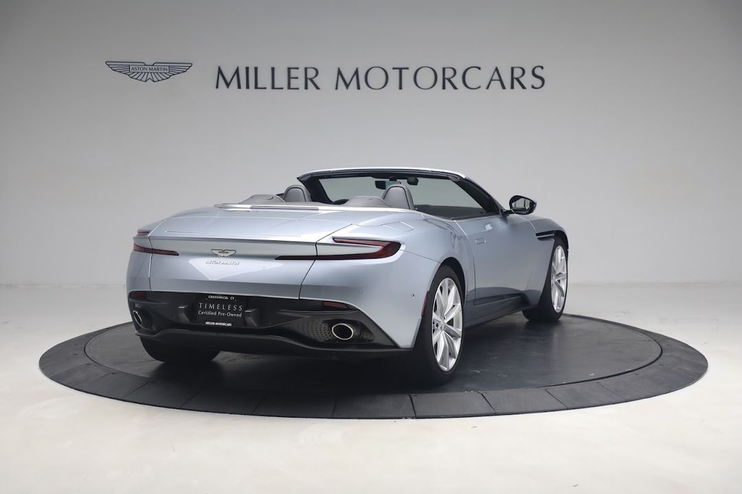 2019 Aston Martin DB11