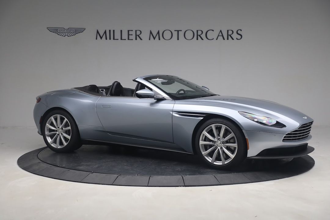 2019 Aston Martin DB11
