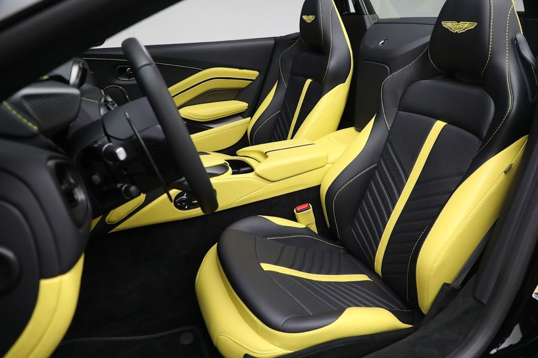 2023 Aston Martin Vantage