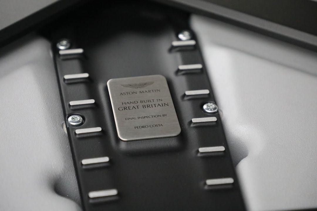 2023 Aston Martin Vantage