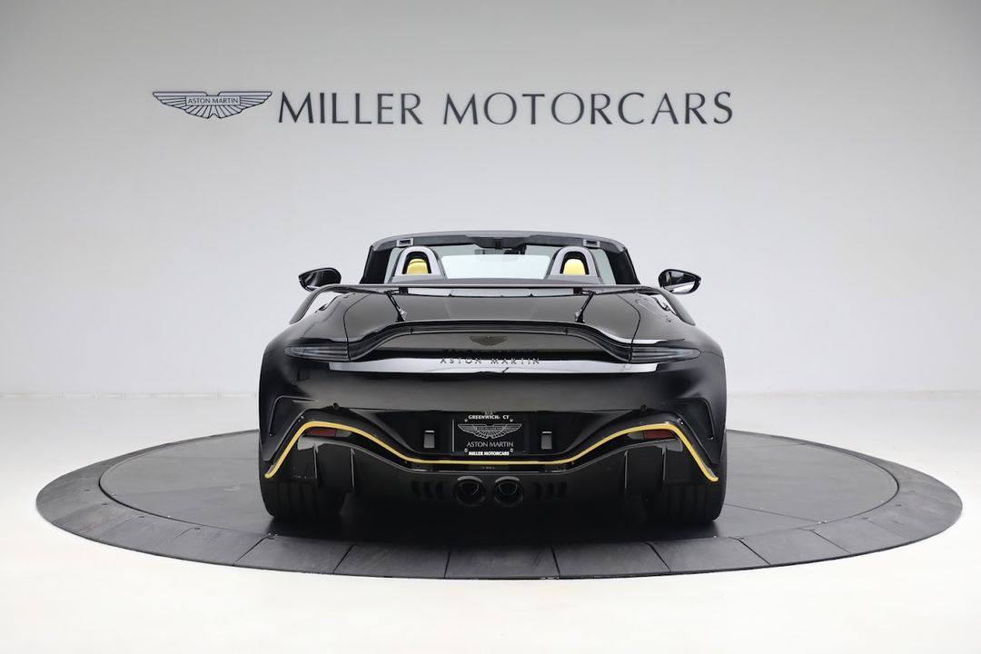 2023 Aston Martin Vantage