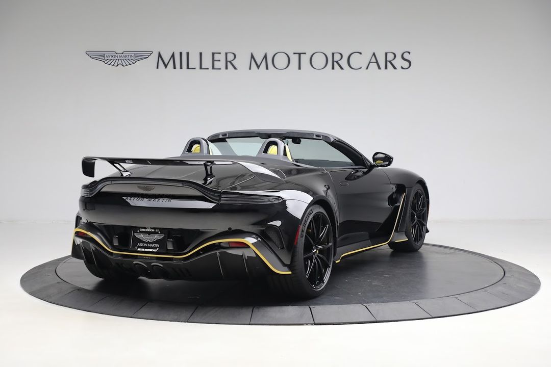 2023 Aston Martin Vantage