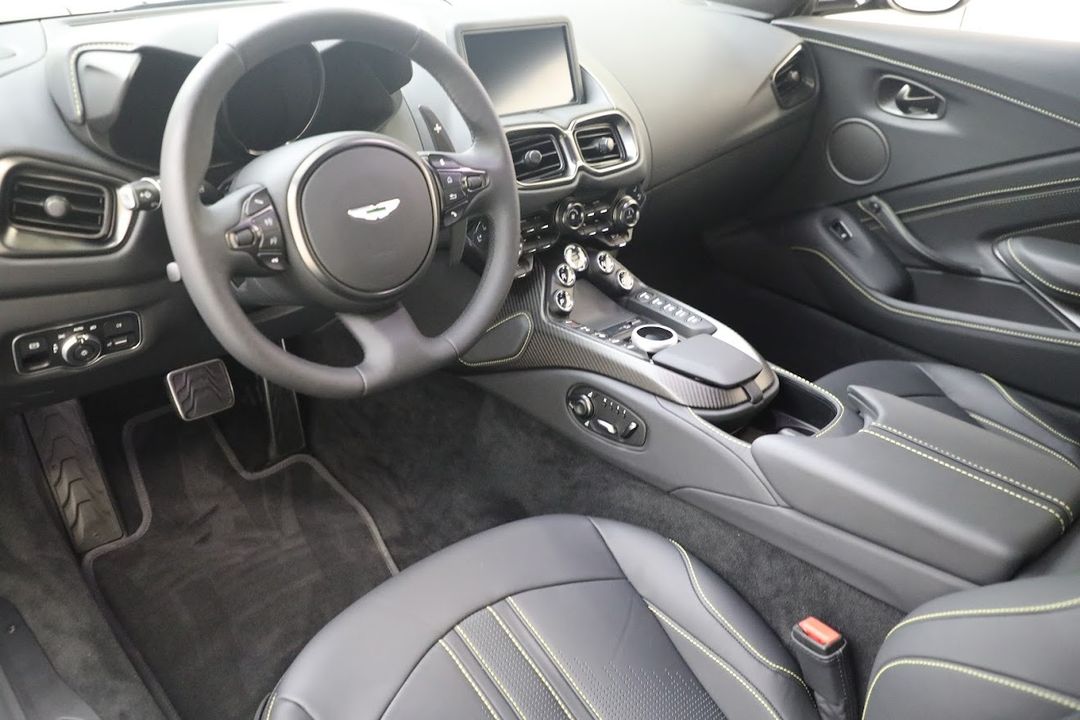 2023 Aston Martin Vantage
