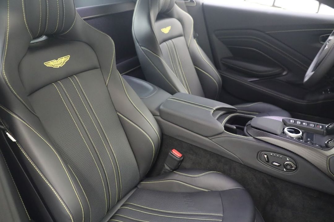 2023 Aston Martin Vantage