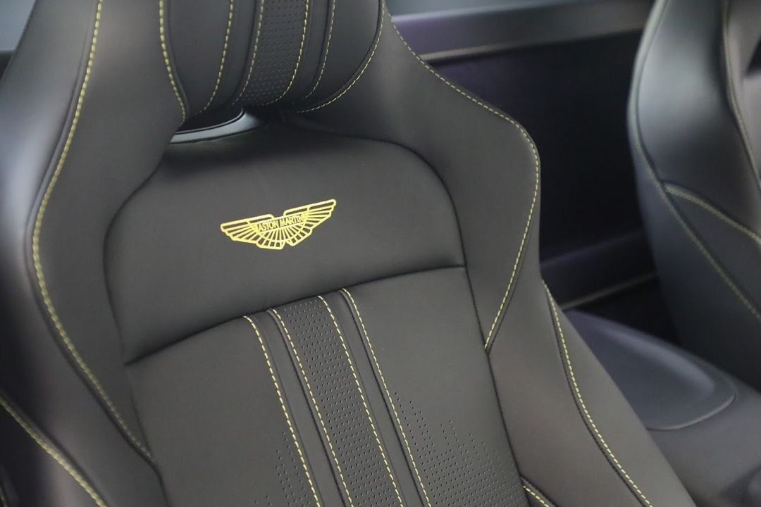 2023 Aston Martin Vantage