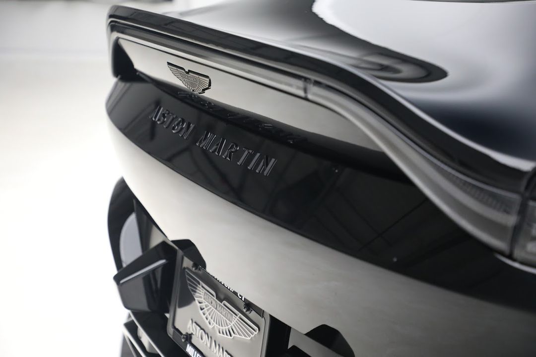 2023 Aston Martin Vantage
