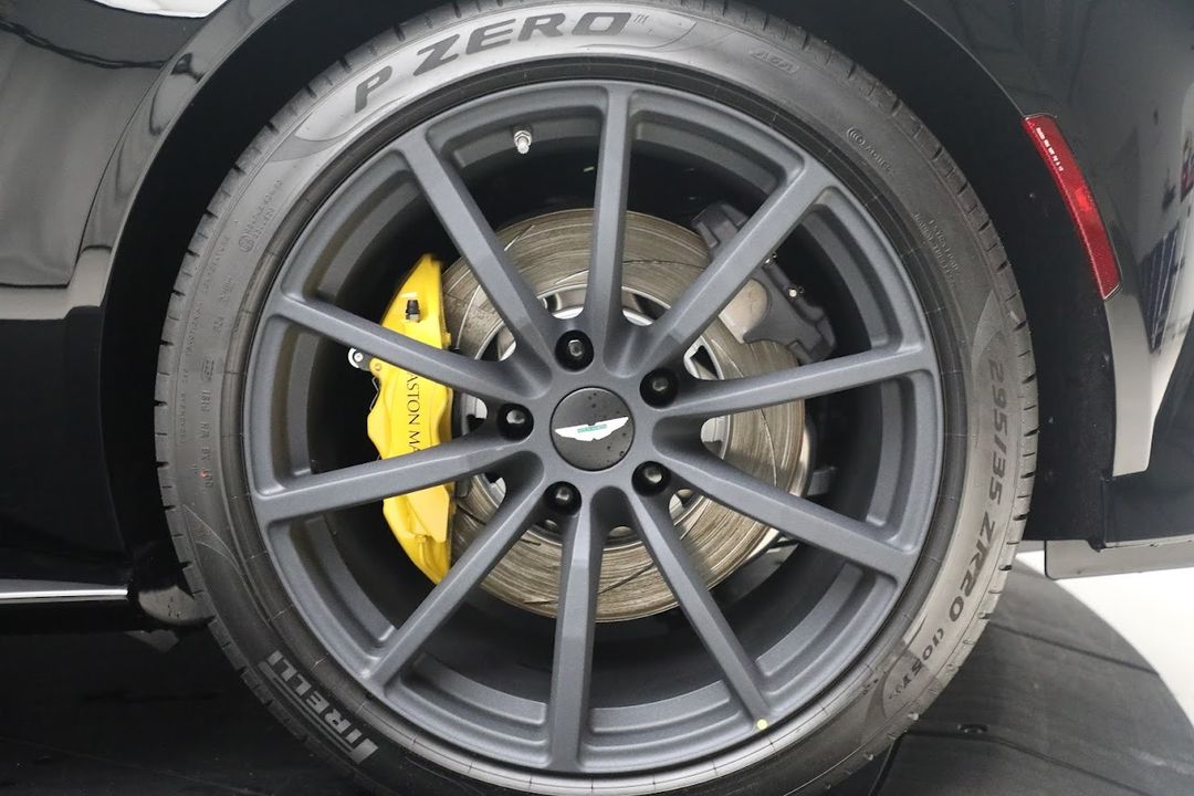 2023 Aston Martin Vantage