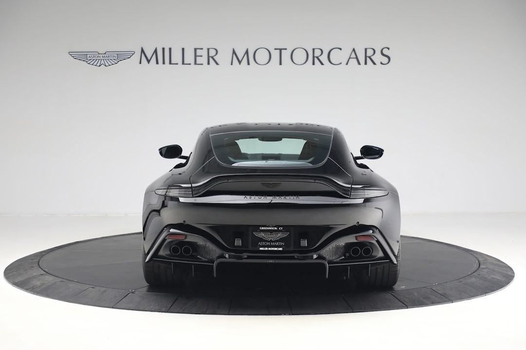 2023 Aston Martin Vantage