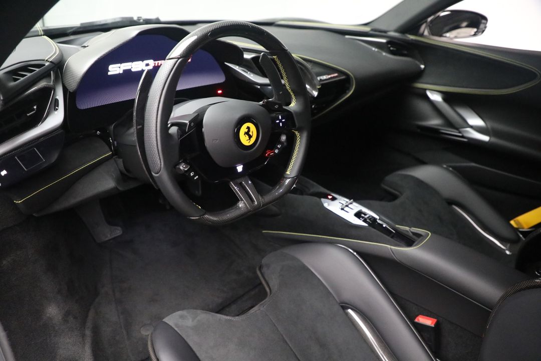 2022 Ferrari SF90 Stradale
