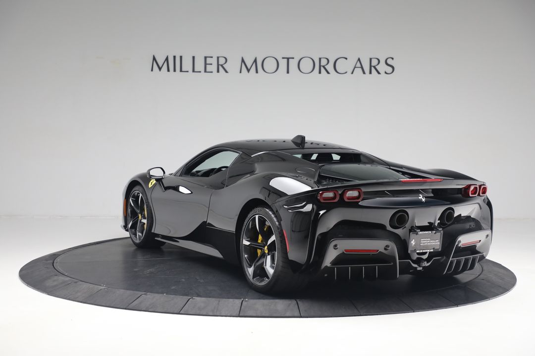 2022 Ferrari SF90 Stradale