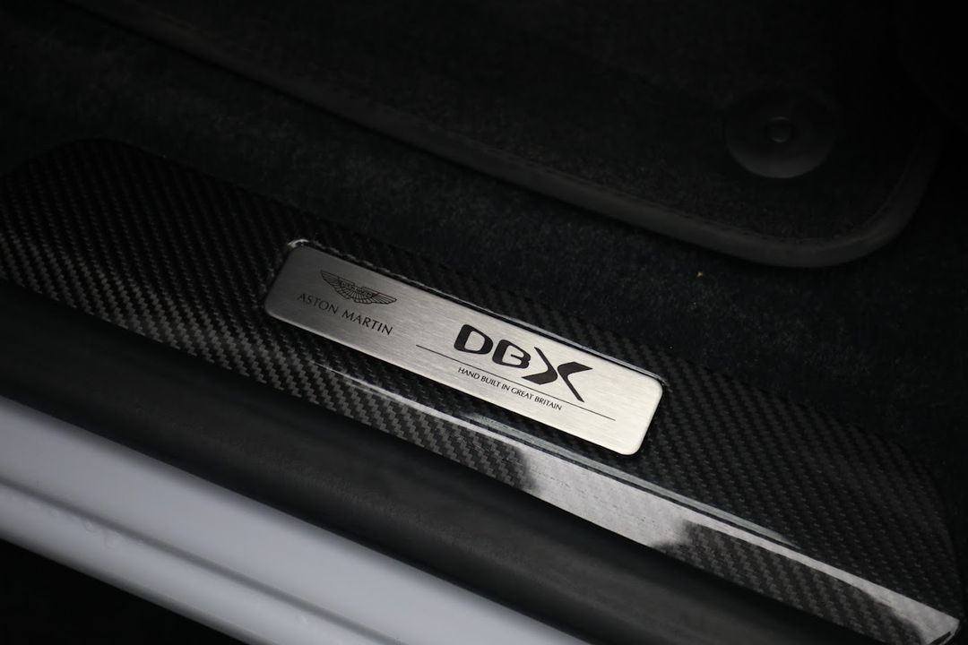 2023 Aston Martin DBX