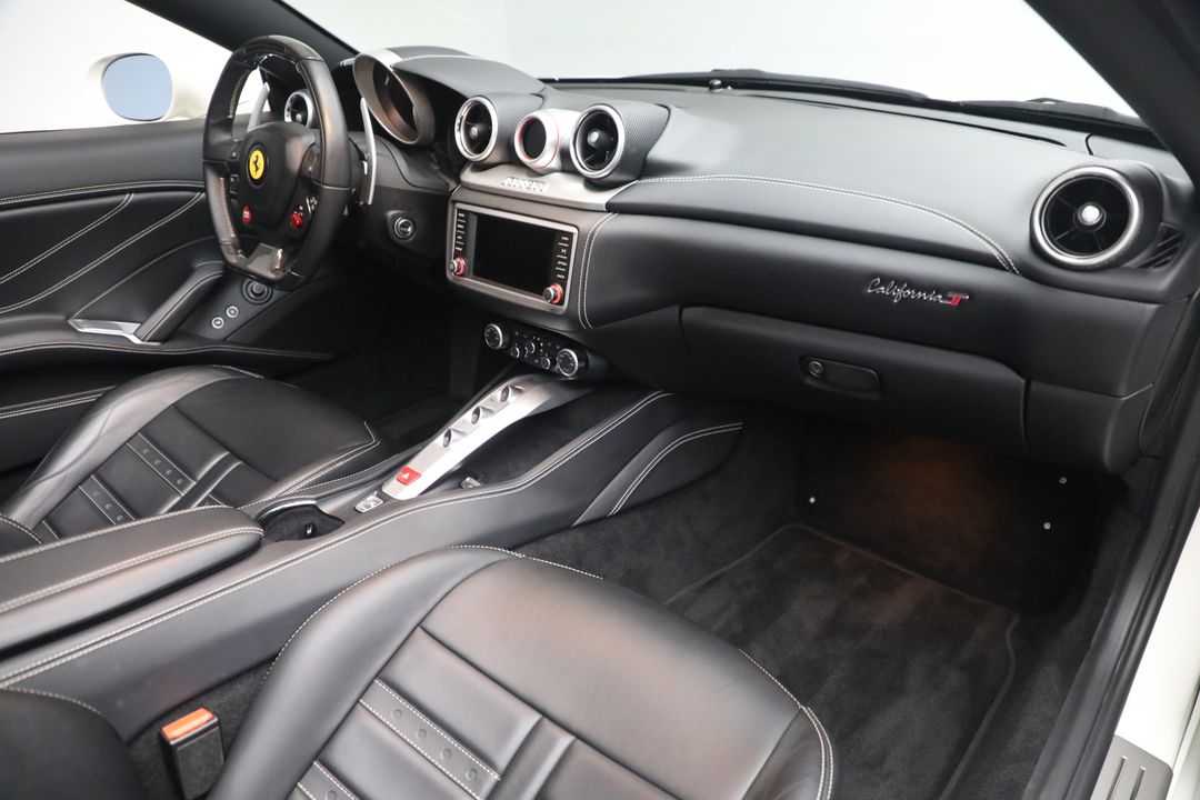 2017 Ferrari California T