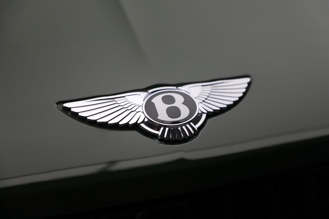 2023 Bentley Bentayga EWB