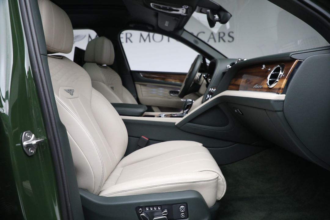 2023 Bentley Bentayga EWB
