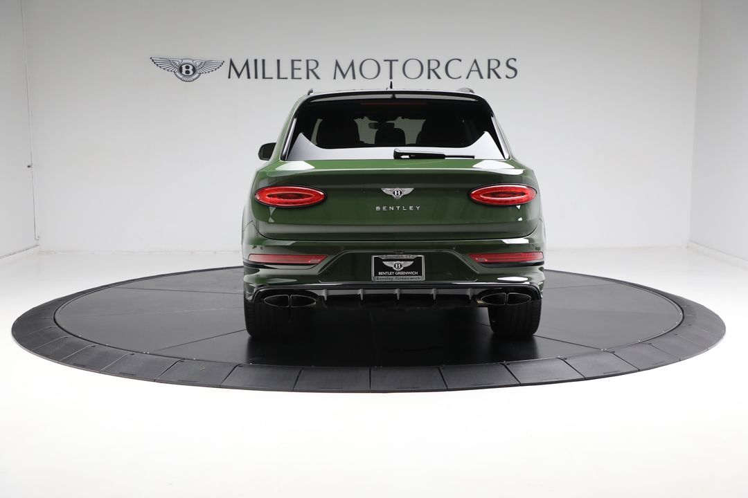 2023 Bentley Bentayga EWB