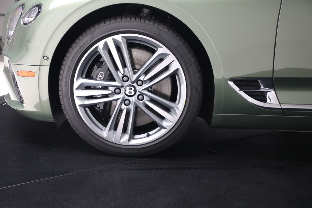 2024 Bentley Continental