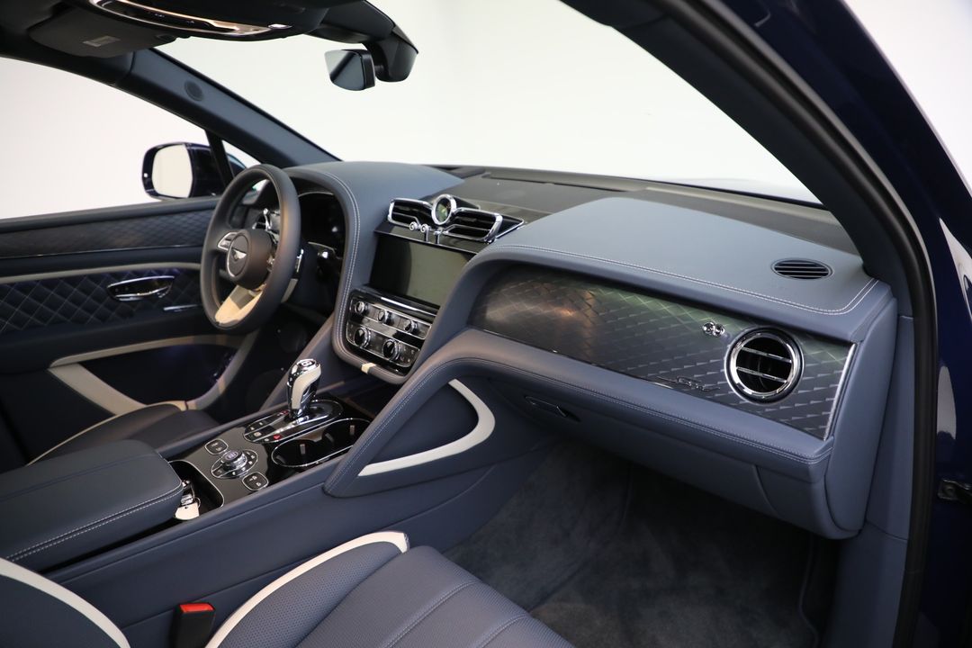2023 Bentley Bentayga