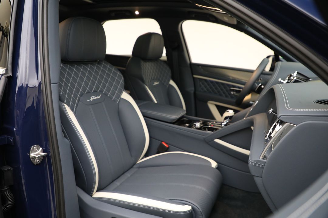 2023 Bentley Bentayga