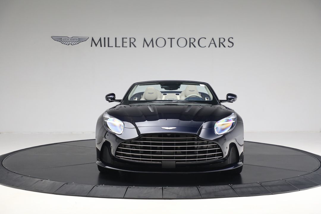 2025 Aston Martin DB12