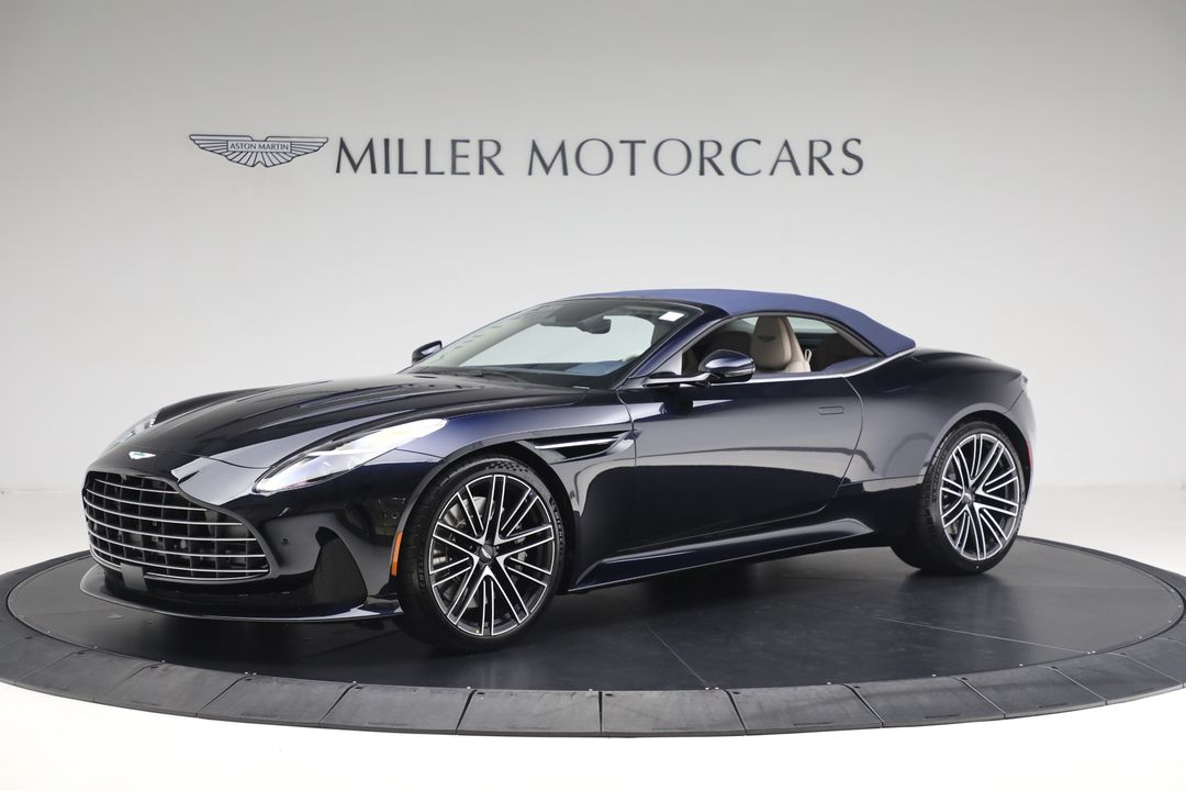 2025 Aston Martin DB12