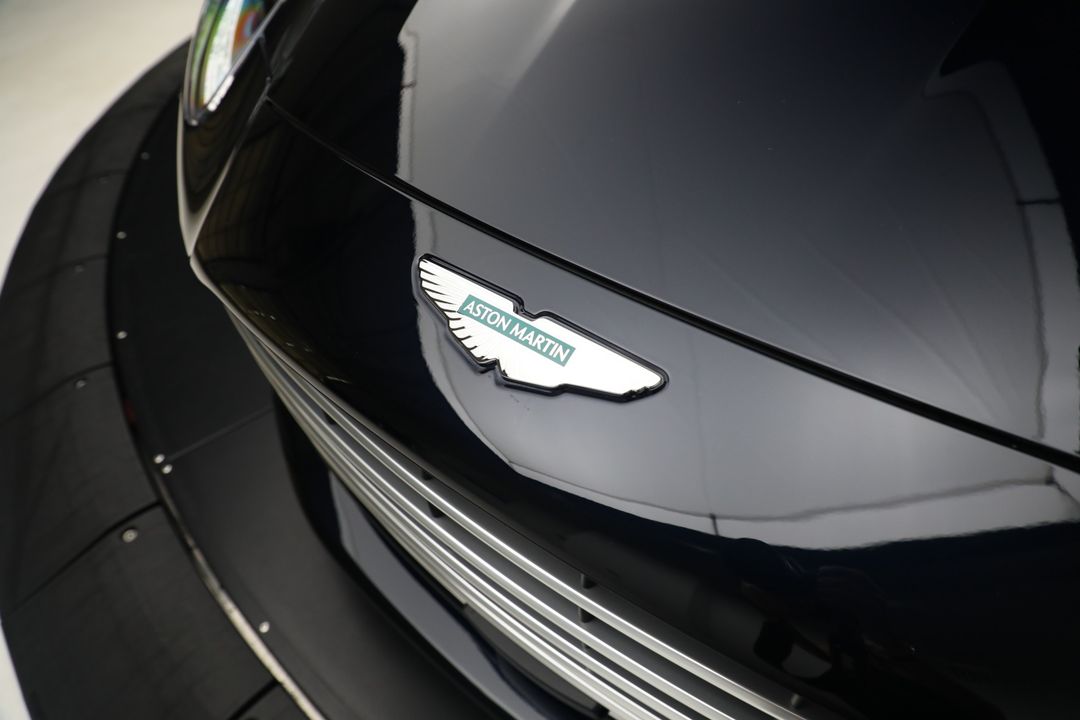 2025 Aston Martin DB12