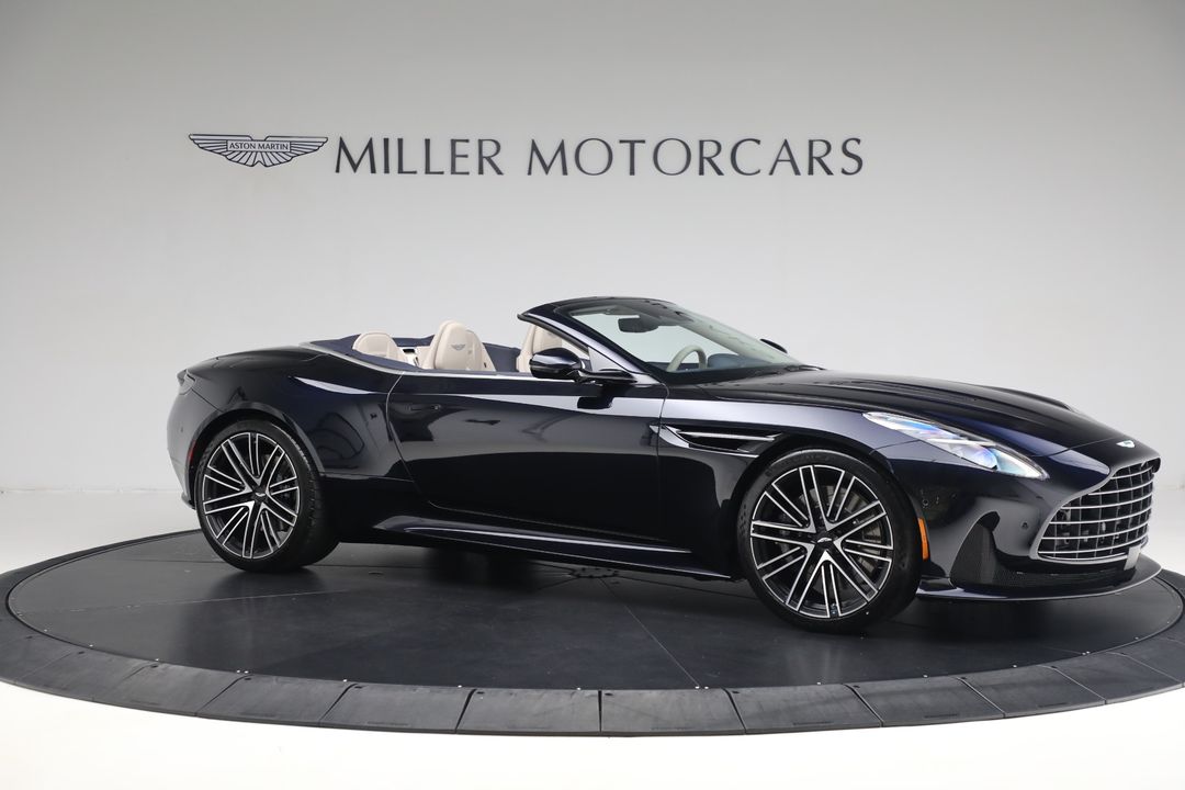2025 Aston Martin DB12