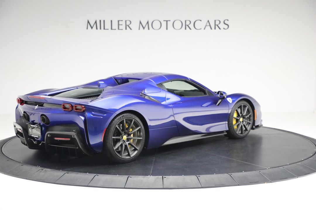 2022 Ferrari SF90 Spider