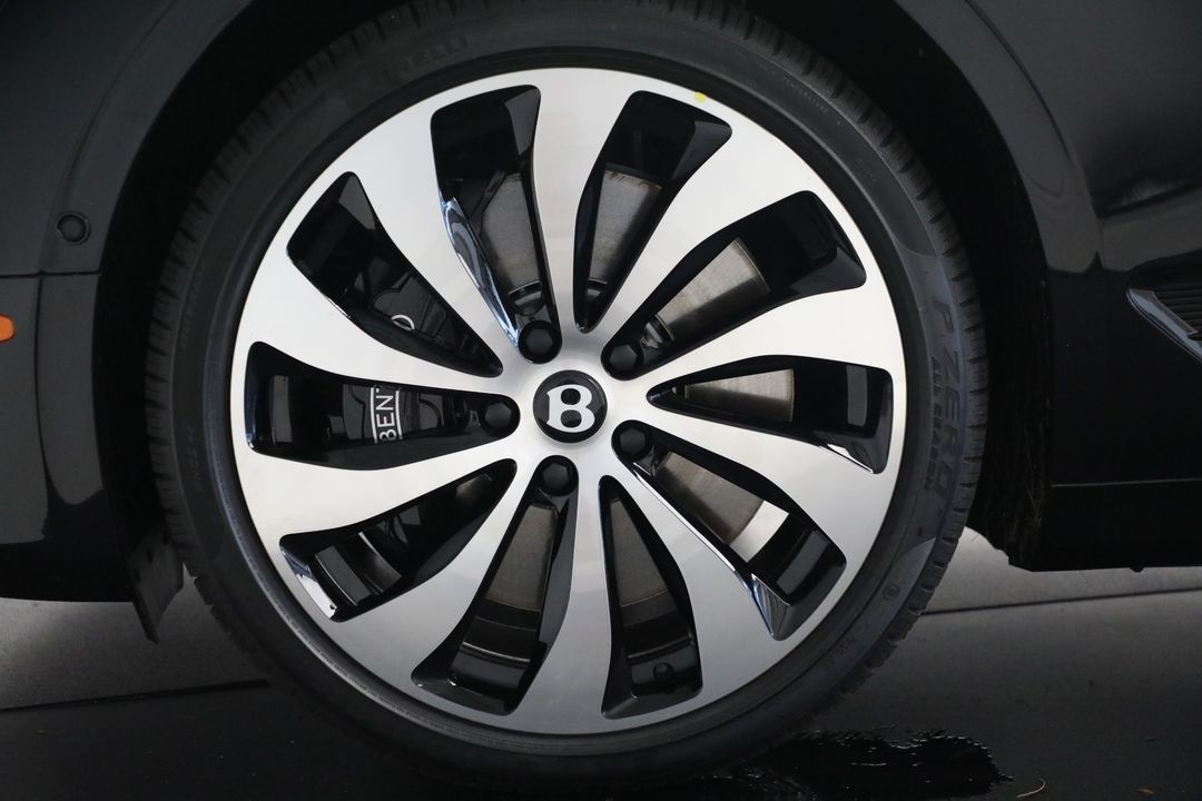 2024 Bentley Continental