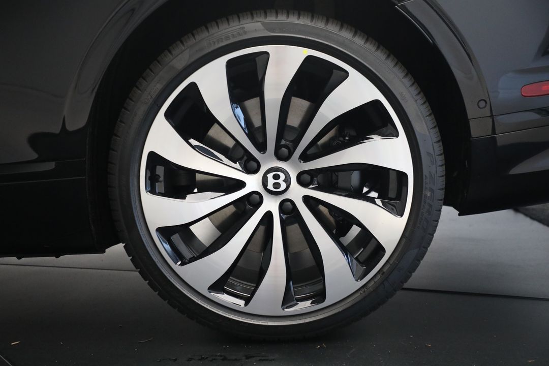 2024 Bentley Continental