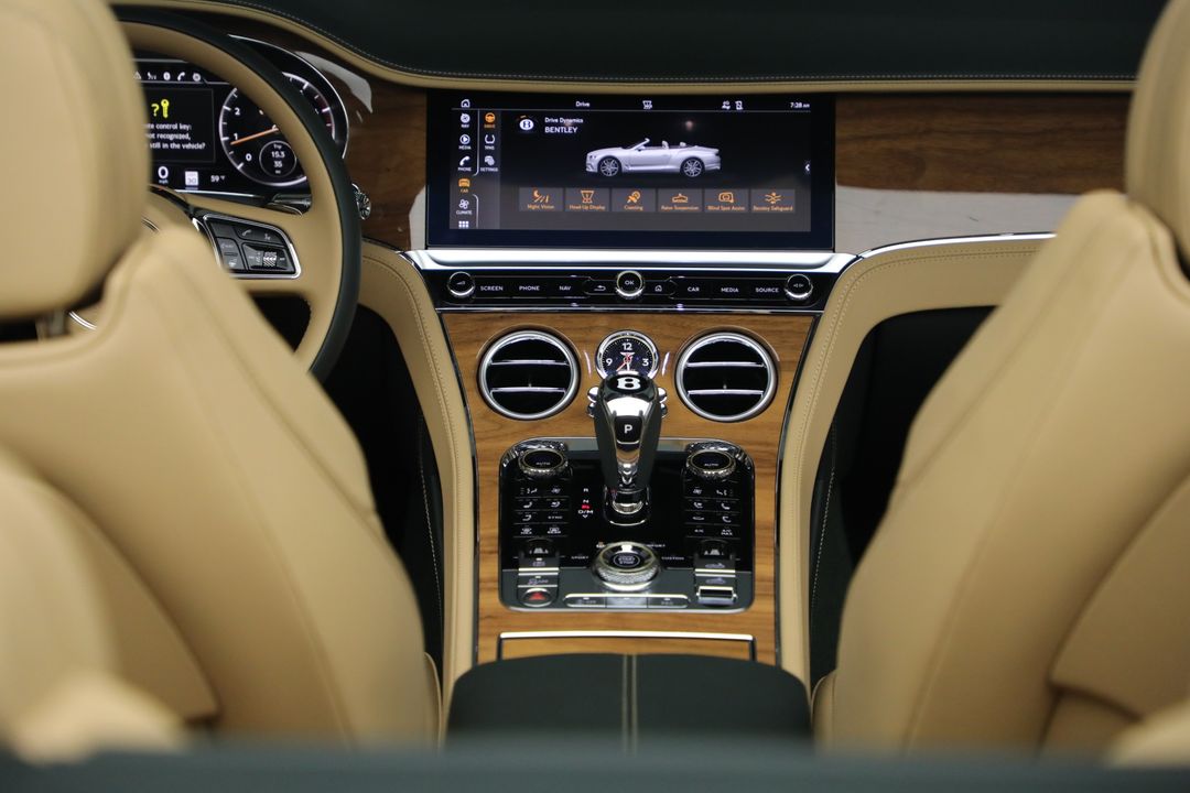 2024 Bentley Continental