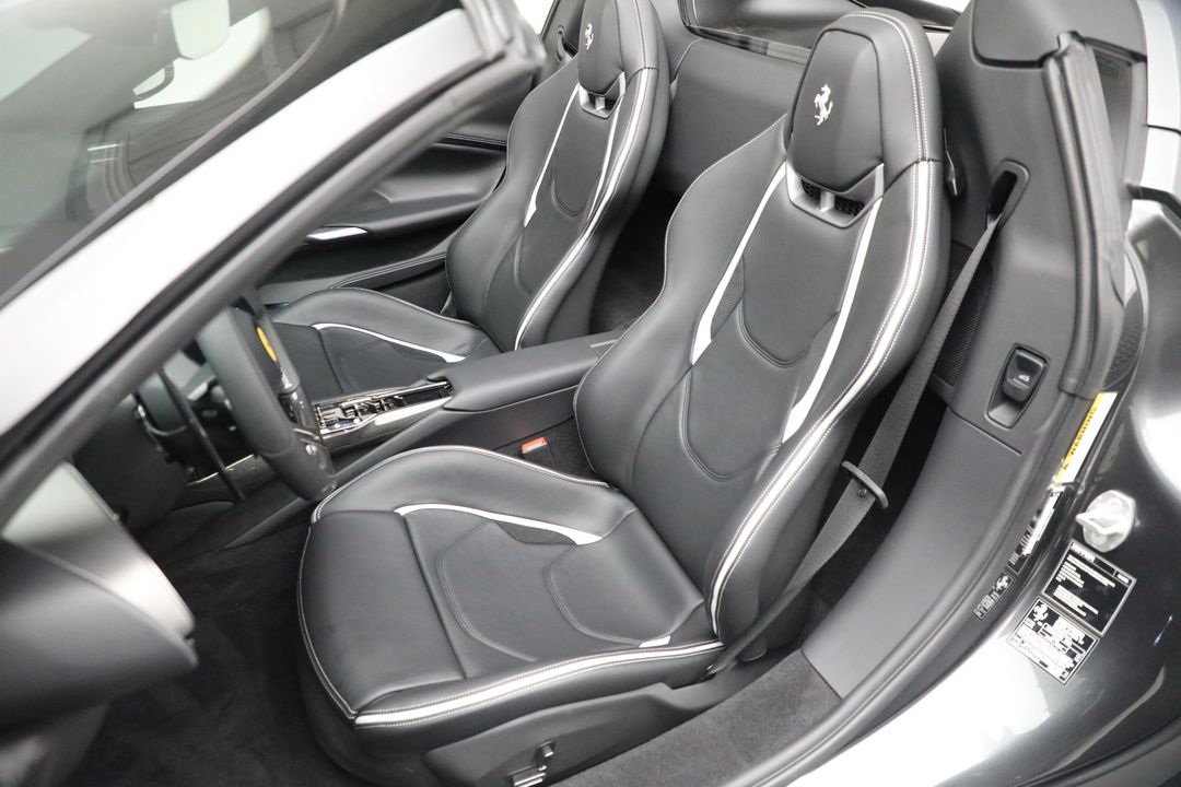 2024 Ferrari 296 GTS