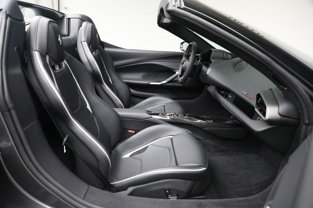 2024 Ferrari 296 GTS