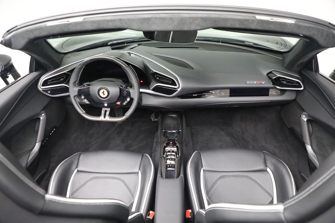 2024 Ferrari 296 GTS