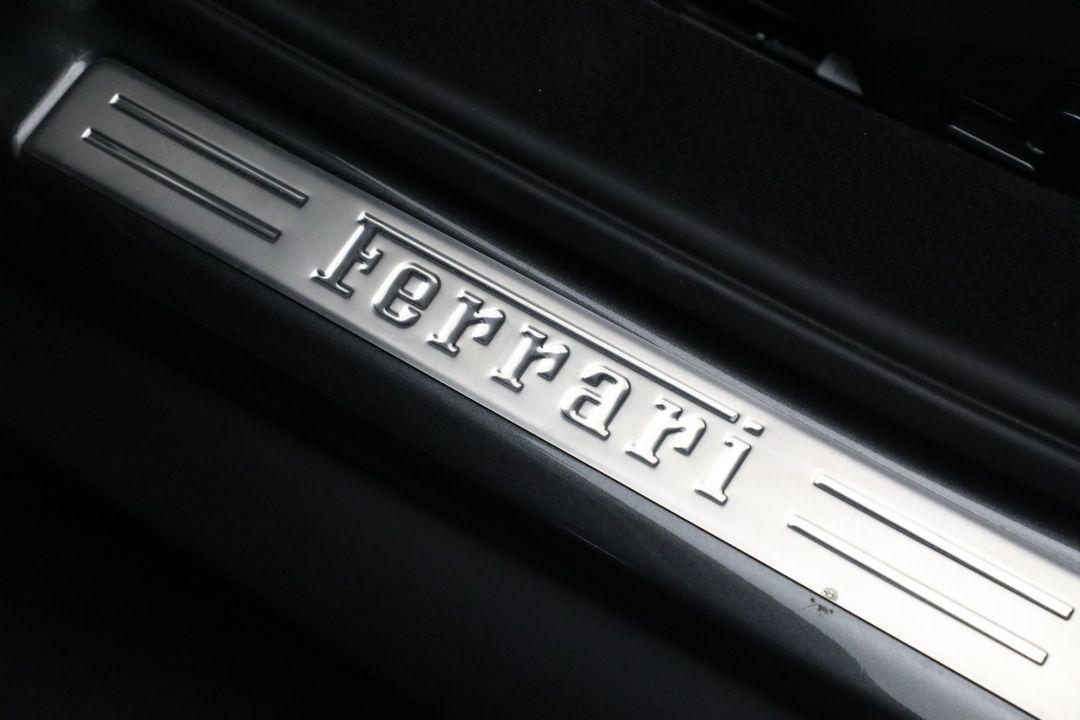 2024 Ferrari 296 GTS