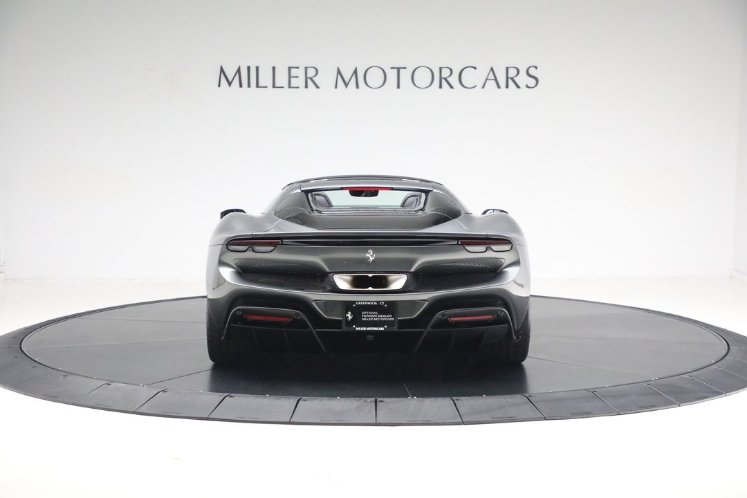 2024 Ferrari 296 GTS